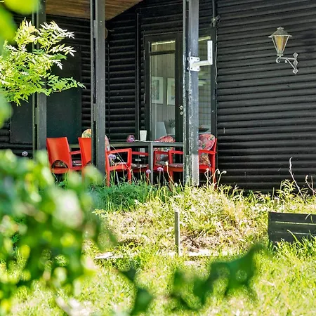 2 Bedroom In Hyllinge * Kirke-Hyllinge