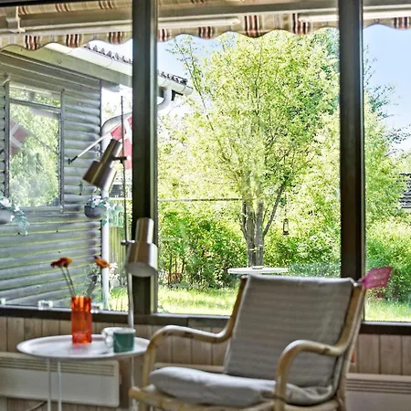 2 Bedroom In Hyllinge Casa de Férias *