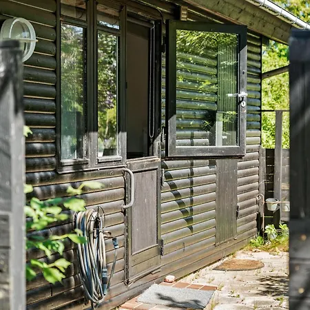 2 Bedroom In Hyllinge Kirke-Hyllinge