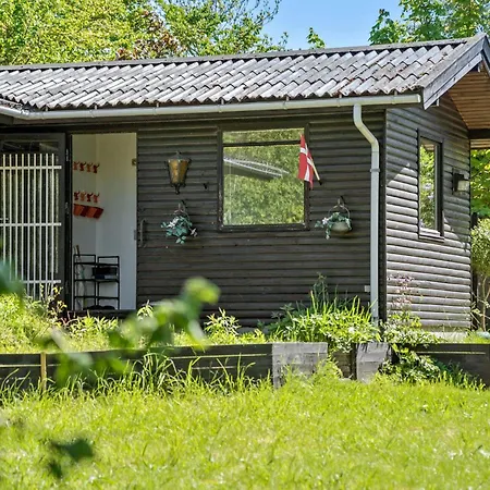 In Hyllinge With Kitchen